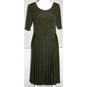 LuLaRoe Large Black Tan Geometric Zig Zag Dress